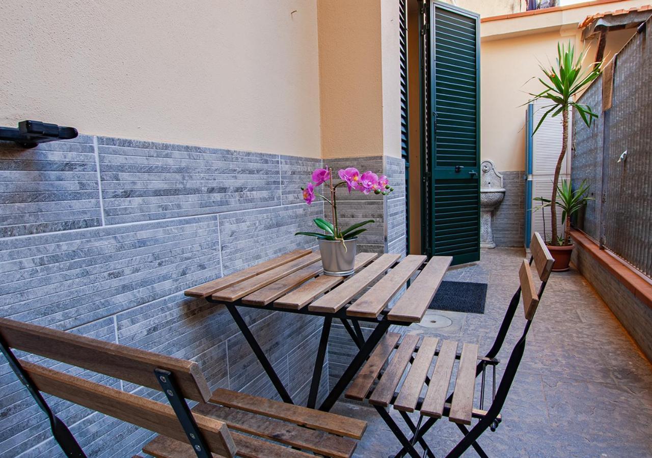 Apartamento Melodia Di Mare, Teatro & Centro, Armonia E Relax Livorno Exterior foto