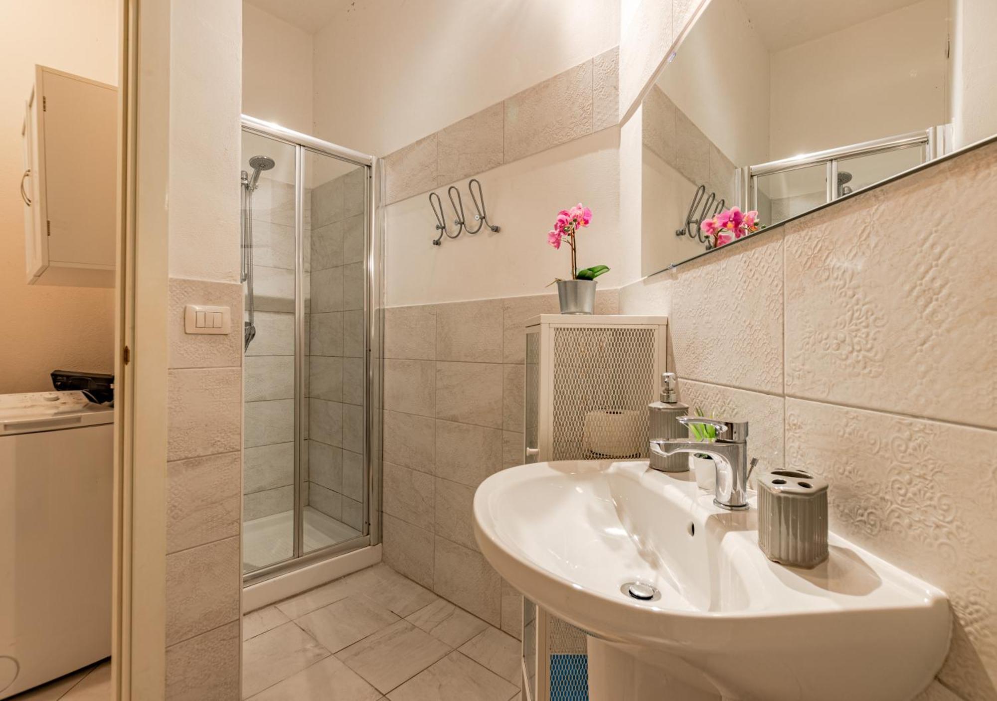 Apartamento Melodia Di Mare, Teatro & Centro, Armonia E Relax Livorno Exterior foto